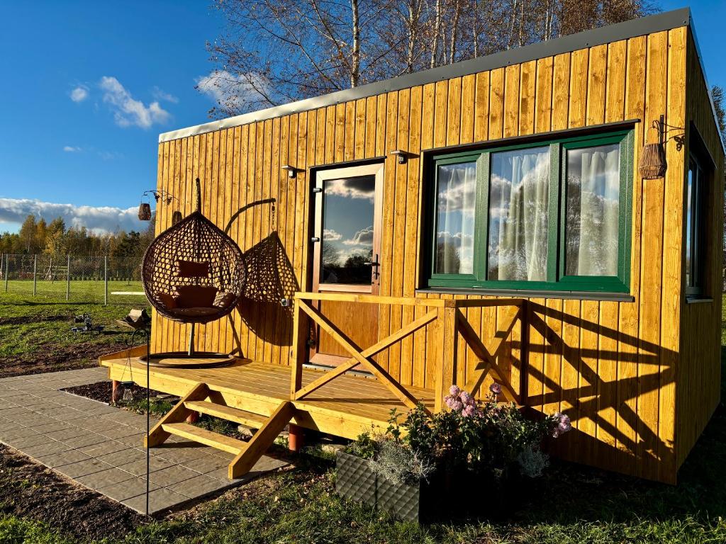 Budova, kde se prázdninový areál nachází