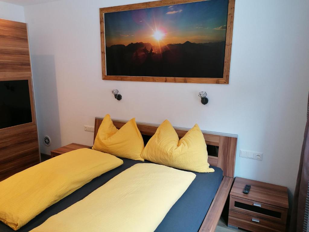 Ένα ή περισσότερα κρεβάτια σε δωμάτιο στο Appartement Holaus