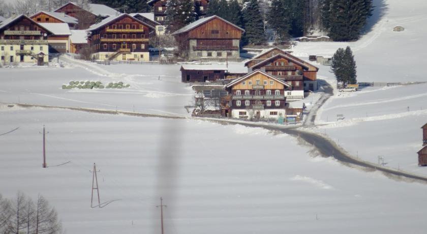 Gästehaus Tinkl trong mùa đông