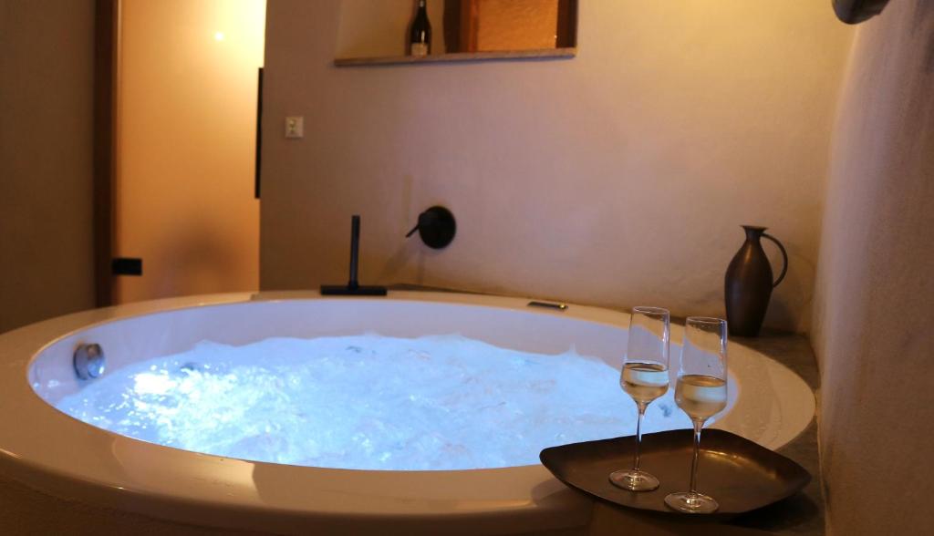 Fotografie z fotogalerie ubytování Charmantes Chateau Lichter - Alte Schmiede v destinaci Ließem