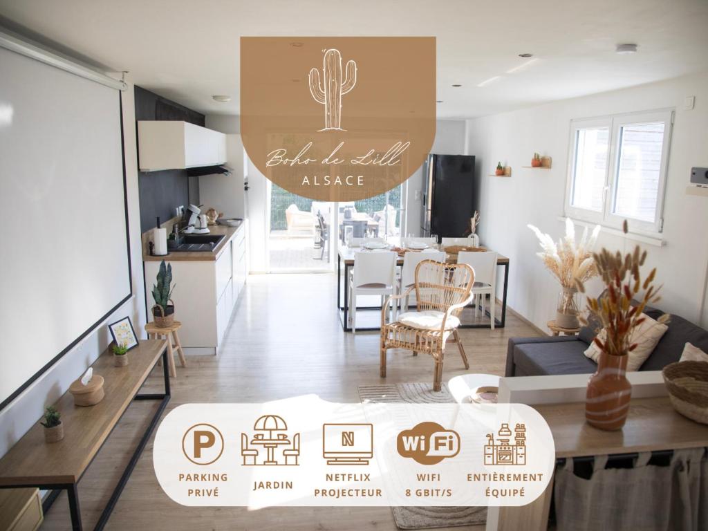 Una cocina y sala de estar con un cartel de cactus. en Boho de L'ill - Europapark & Rulantica - near Colmar, en Illhaeusern