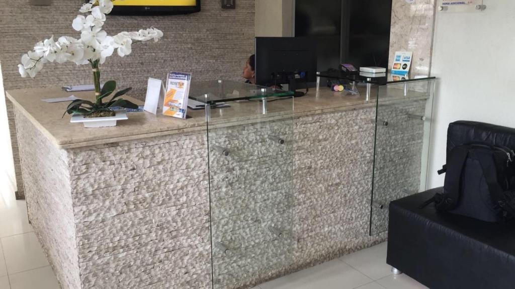  Hotel Piramide St. Antonio de Jesus