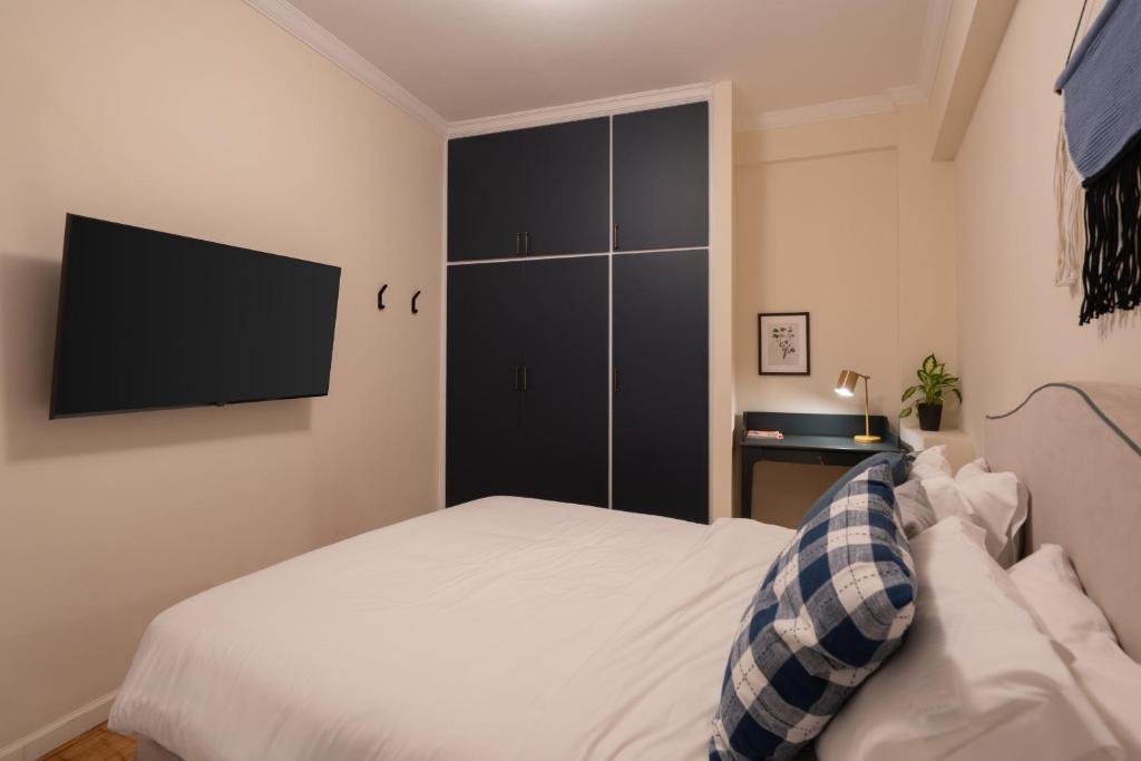 Cozy 1BR Apt near Acropolis & Metro In Koukaki
