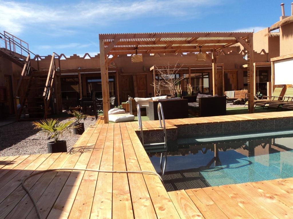 Bazén v ubytování Hoteles Pueblo de Tierra nebo v jeho okolí
