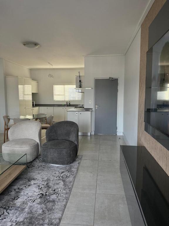 Η κουζίνα ή μικρή κουζίνα στο 2 Bedroom 2 Bathroom Executive Suite