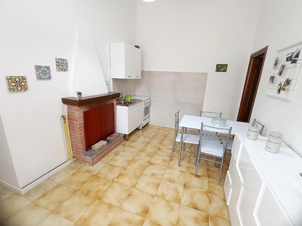 Nhà bếp/bếp nhỏ tại A casa di Irene