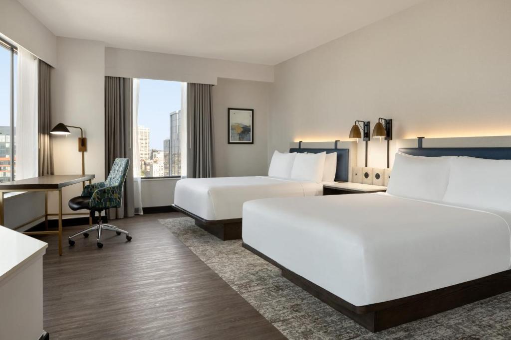 Crowne Plaza Seattle, an IHG Hotel with no Resort Fee - Housity