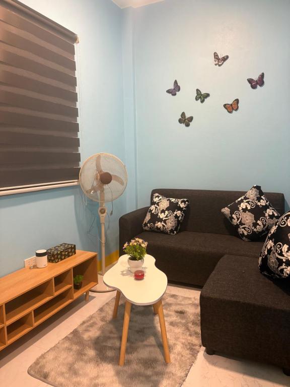 Χώρος καθιστικού στο Sea Cozy Loona Staycation