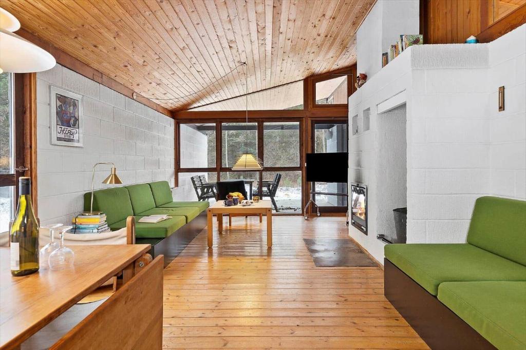 Et opholdsområde på TV1696-Jerup-Blabaervej-2