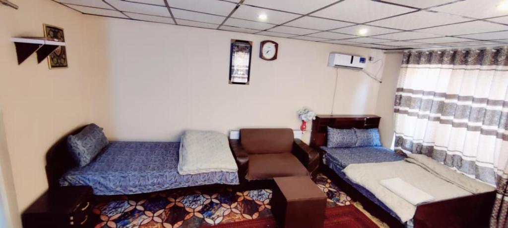 Χώρος καθιστικού στο Blue Star Guest House Shahr e Naw Kabul