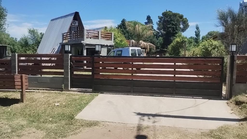 Tòa nhà nơi căn hộ tọa lạc