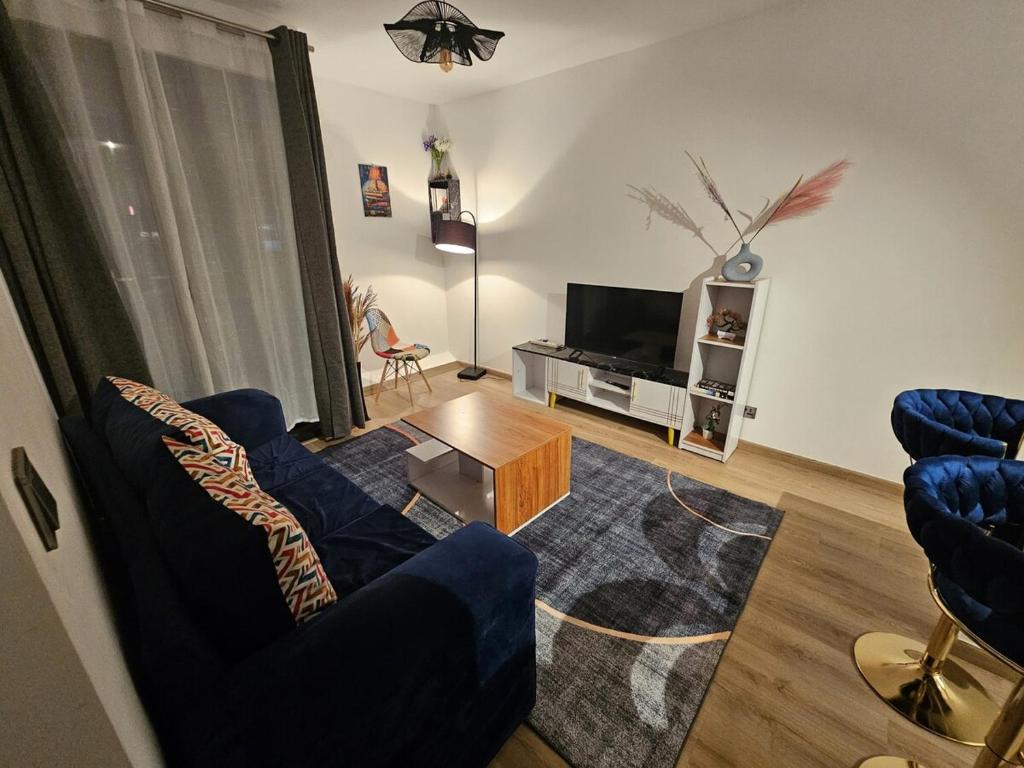 Μια τηλεόραση ή/και κέντρο ψυχαγωγίας στο The Nook