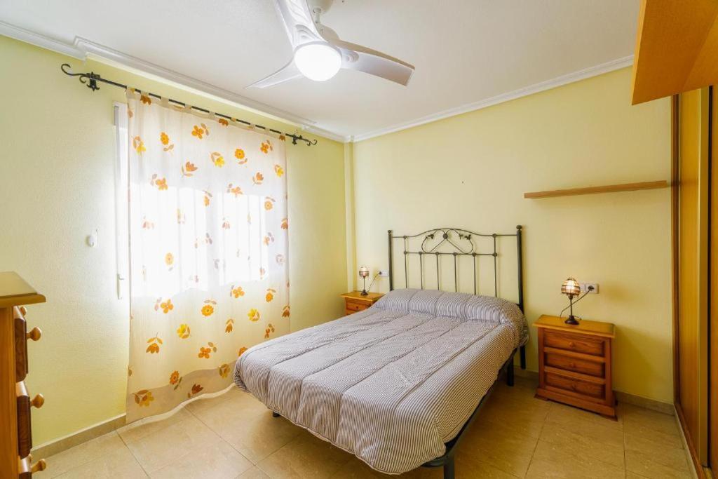 Postel nebo postele na pokoji v ubytování Apartalux Alcázares Río Esla