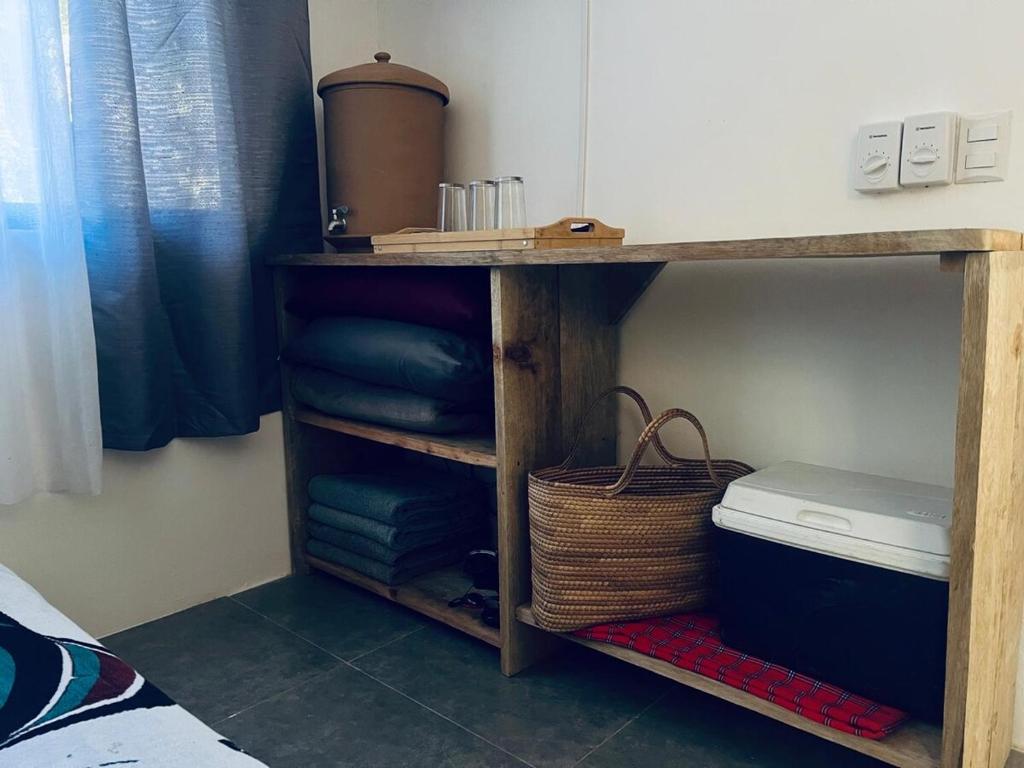 Un pat sau paturi într-o cameră la Peaceful house in nature 5 min drive from beach