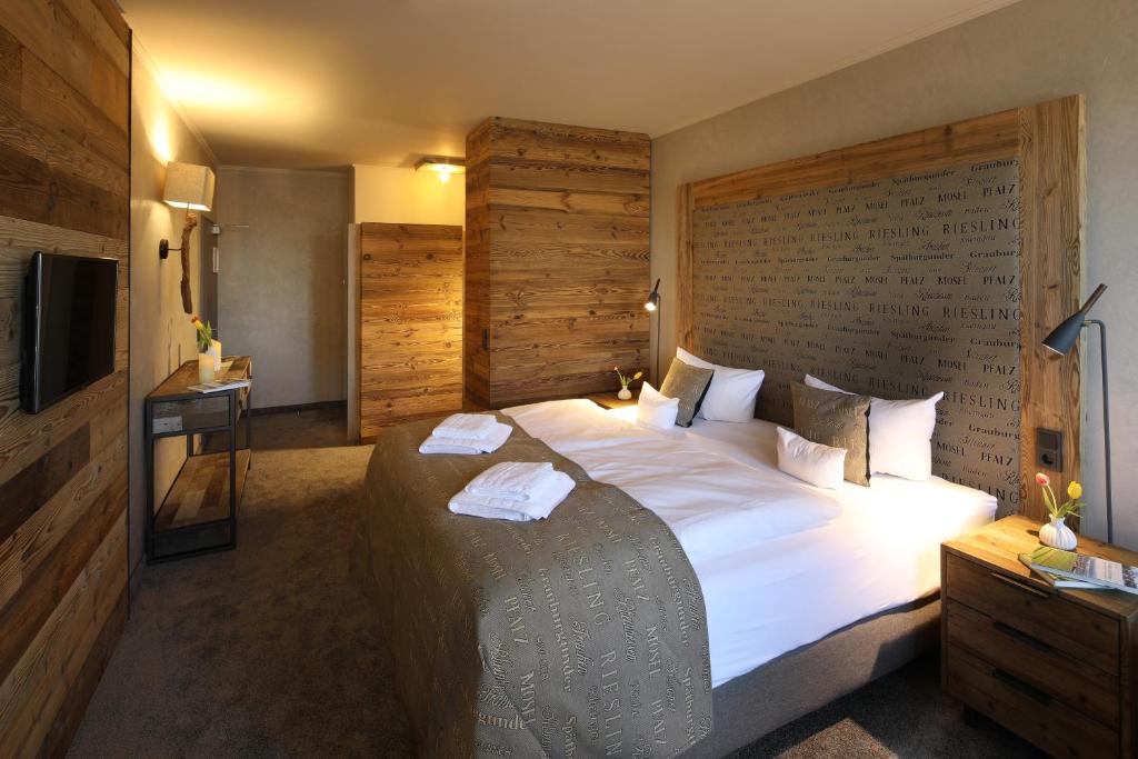 Nägler´s Fine Lounge Hotel - Deluxe Doppelzimmer Rheinseite