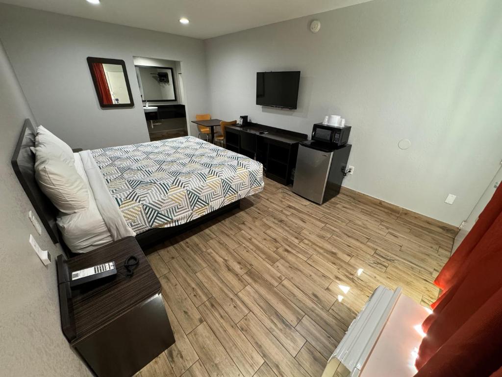 Englewood Inn & Suites - Chambre Familiale De Luxe
