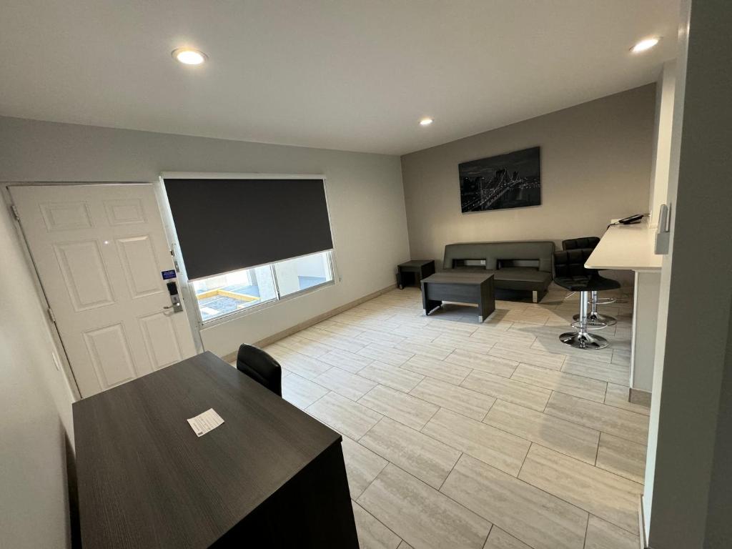 Englewood Inn & Suites - Studio Double De Luxe