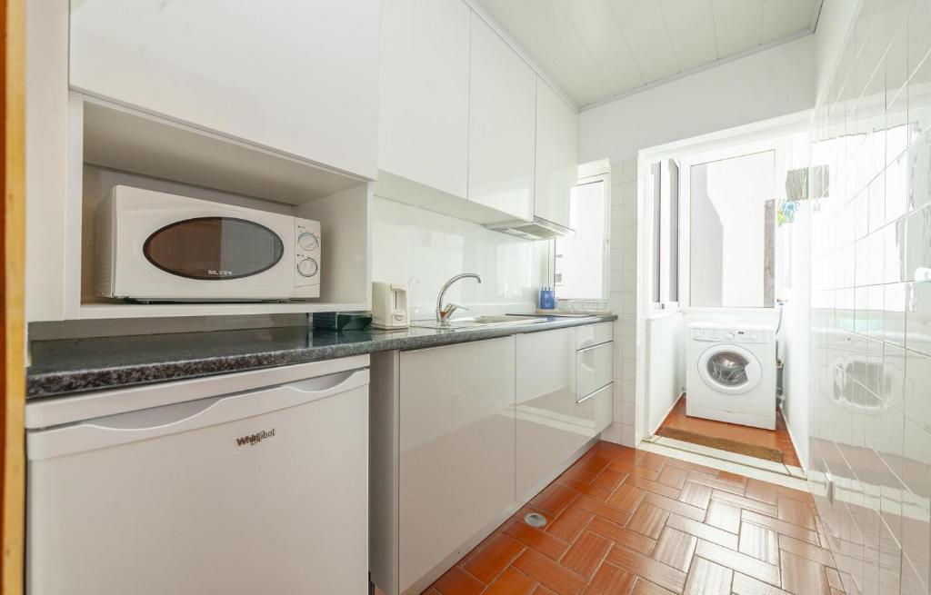 B14 - Heart of Old Town Apartment - 8