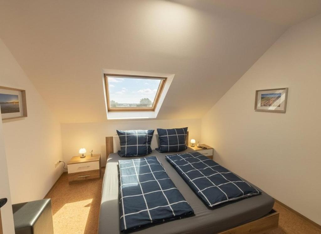 Postel nebo postele na pokoji v ubytování Storchenblick Muhr am See inkl Frühstück