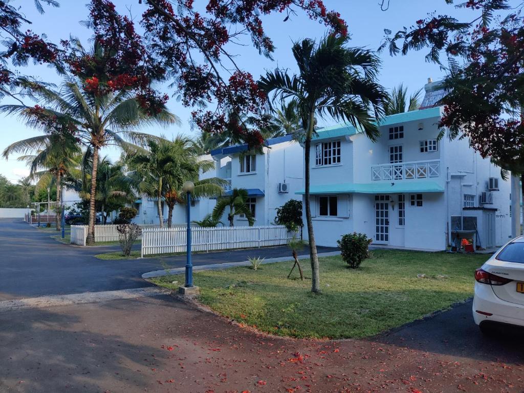 Το κτήριο όπου στεγάζεται  η βίλα