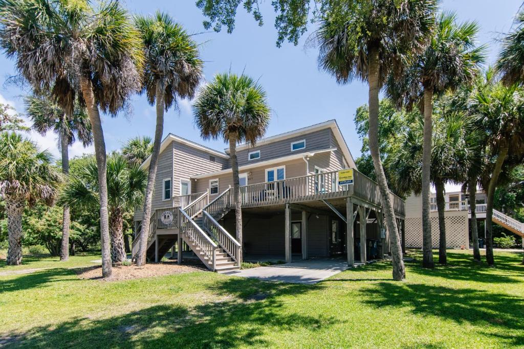 En have udenfor Island Gossip