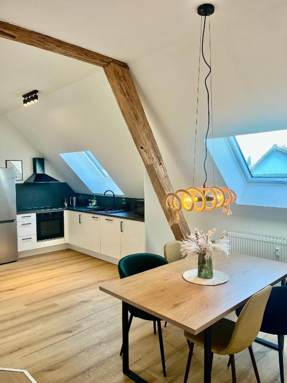 Kuchyň nebo kuchyňský kout v ubytování Loft am Rebhügel-modern wohnen in den Weinbergen