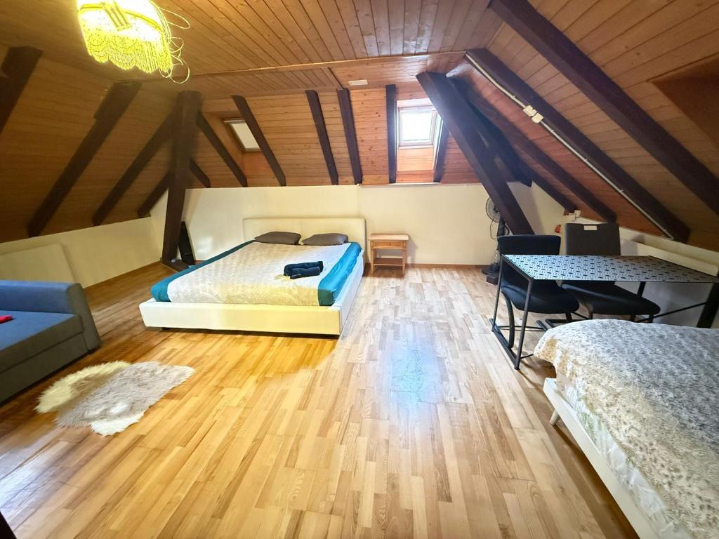 Гостиная зона в Private room in the big house Bolligen