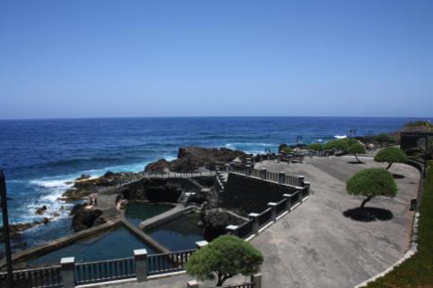 Φυσικό τοπίο κοντά σε οργανωμένο κάμπινγκ