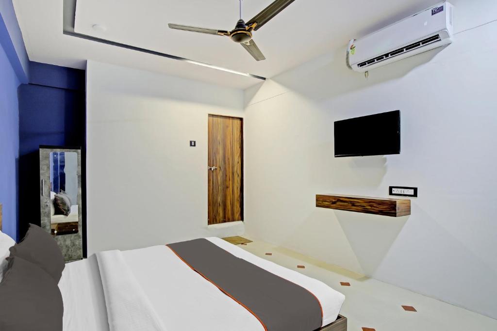 Φωτογραφία από το άλμπουμ του Collection O Rudrajyot Hotel σε Palsāna