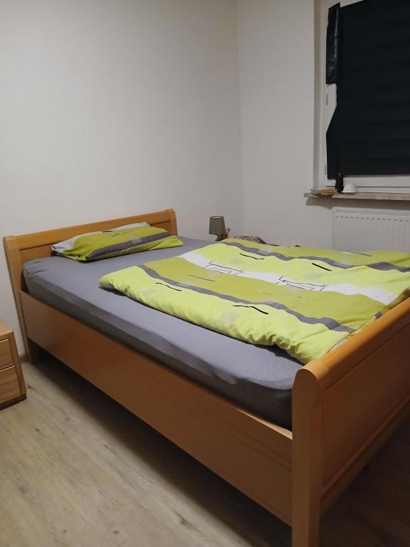 Ένα ή περισσότερα κρεβάτια σε δωμάτιο στο Doppelbett