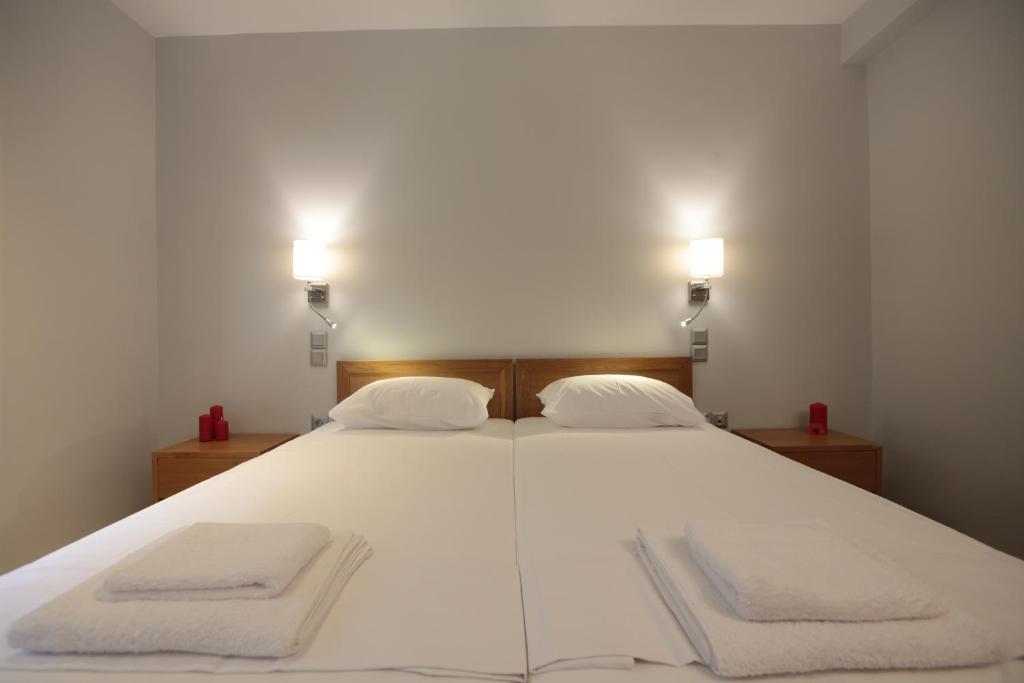 Meni Apartments - Resim 40