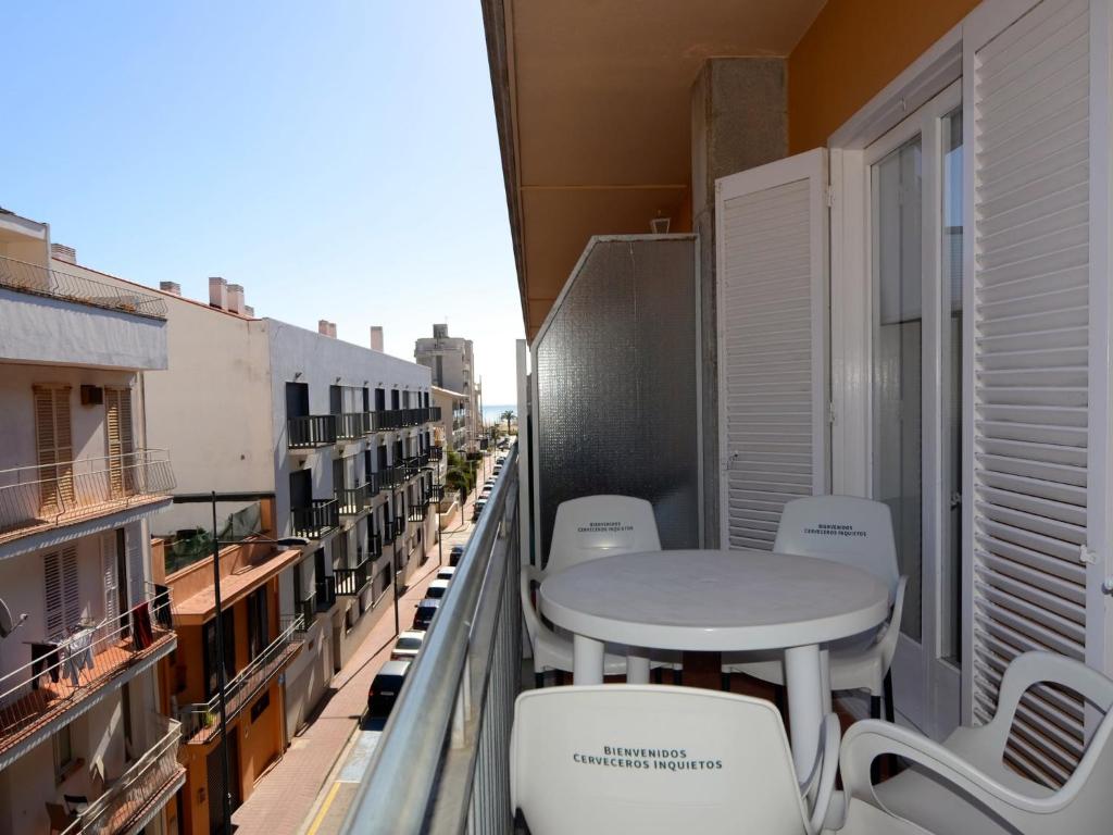 Els Pins apartment in Estartit