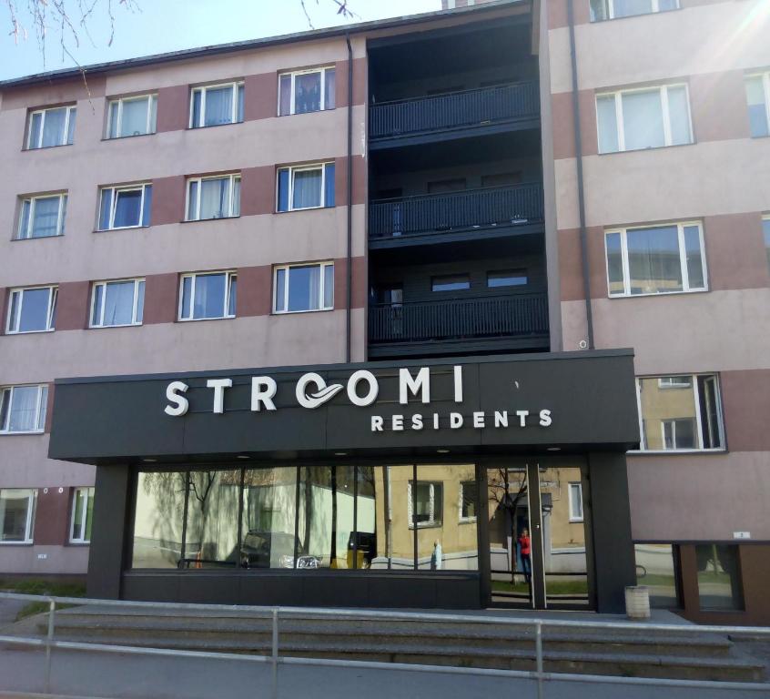 Fasaden eller entrén till Stroomi Residents Apartments