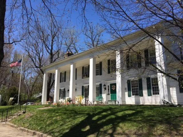 Tòa nhà nơi quán trọ tọa lạc