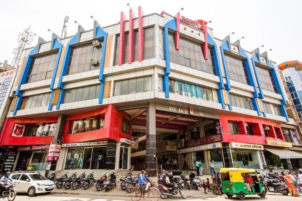 Το κτήριο όπου στεγάζεται  το ξενοδοχείο