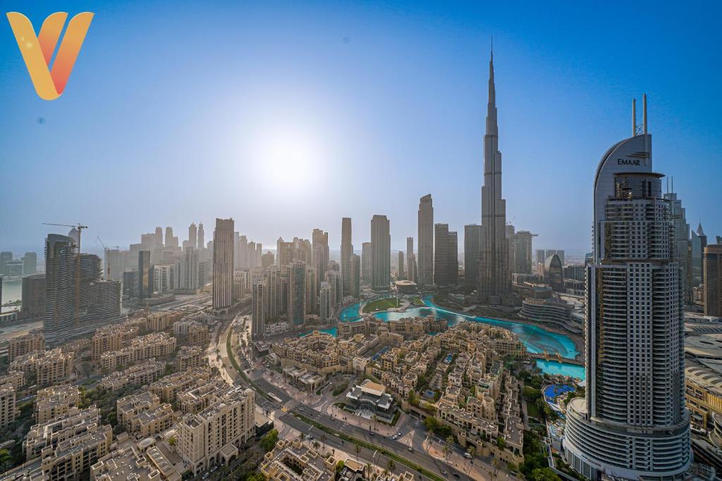 Venduras - 360 Burj View , 3BR & Study , Best View Downtown, Dubai ...