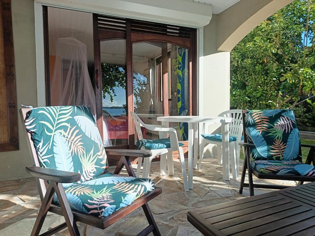 La PERLE de MOOREA Suite Parentale BORD DE LAGON baie d'OPUNOHU - photo 7 - Moorea, Polynésie