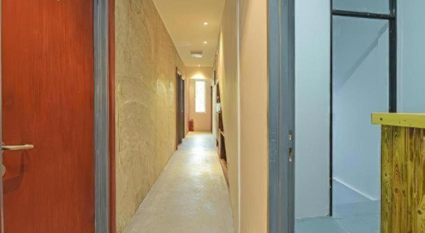 Fotografie z fotogalerie ubytování OYO 90662 The 1975 Hotel v destinaci Kampong Bukit Ubi