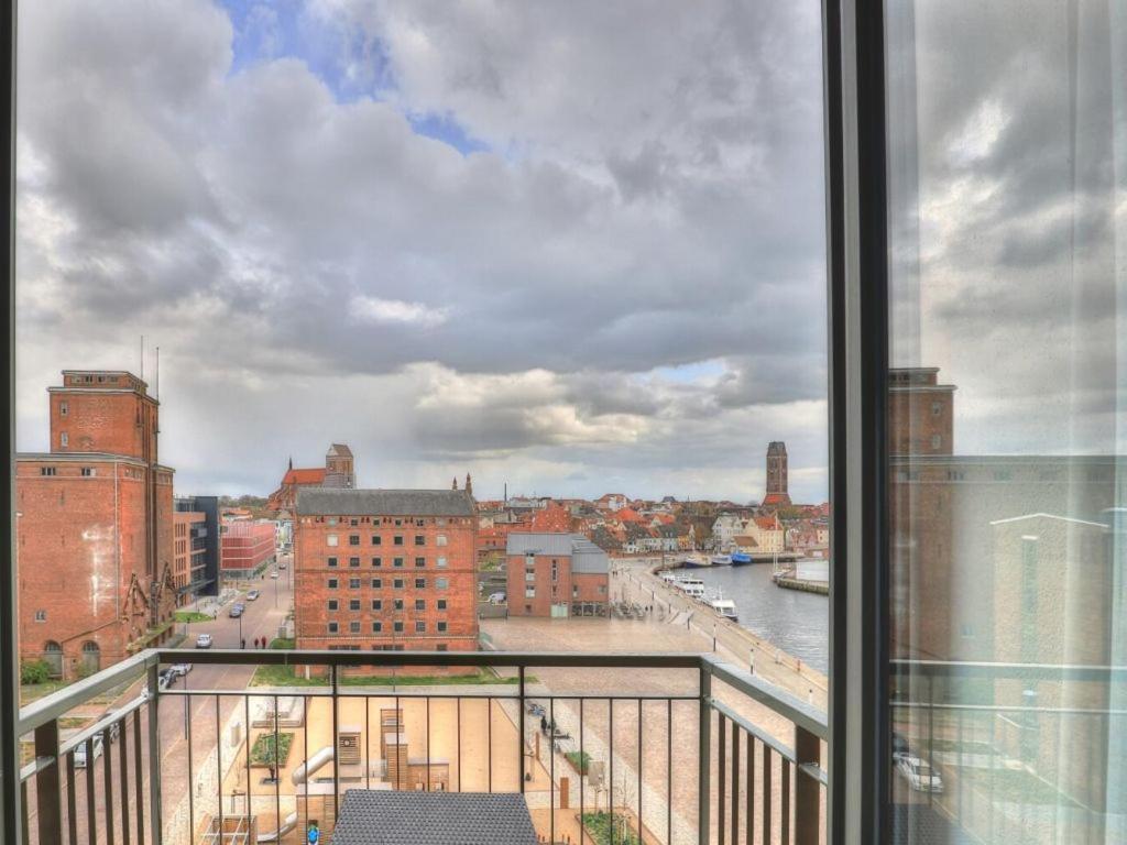 Ohlerich Speicher App_ 30 في فيسمار: منظر للمدينة من شرفة
