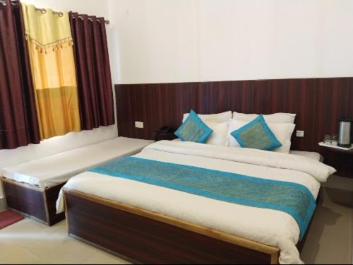 Ένα ή περισσότερα κρεβάτια σε δωμάτιο στο Driftwood Den