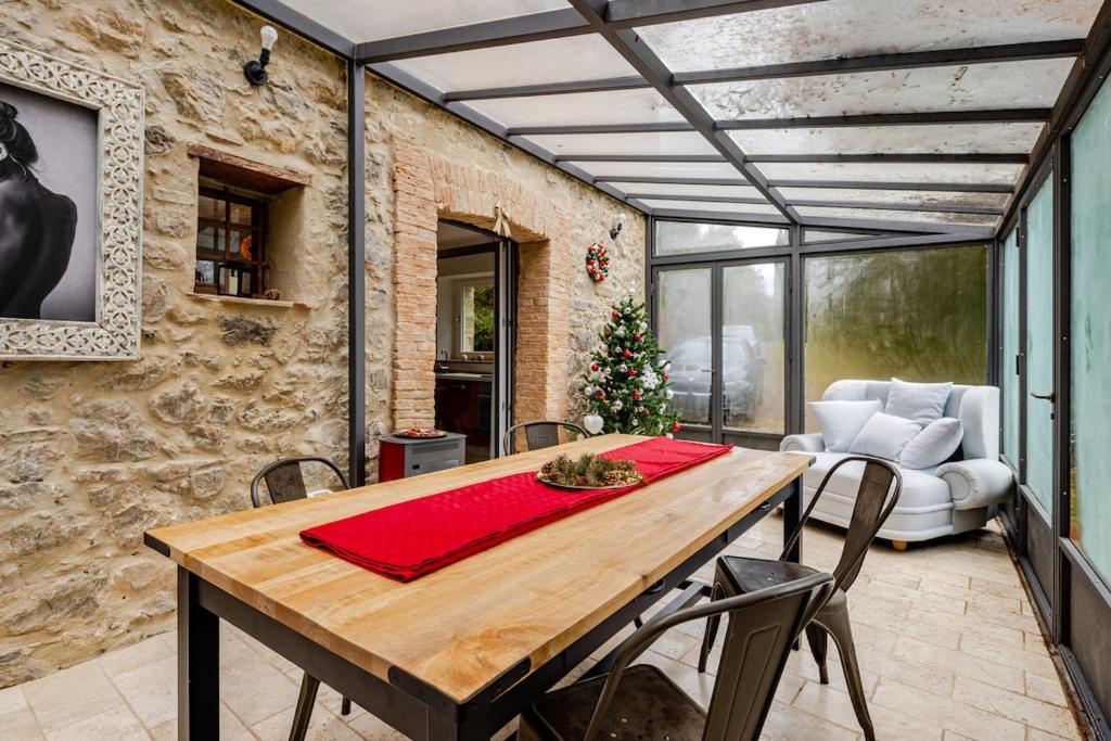 Χώρος καθιστικού στο Charming Tuscany Villa With Private Infinity Pool