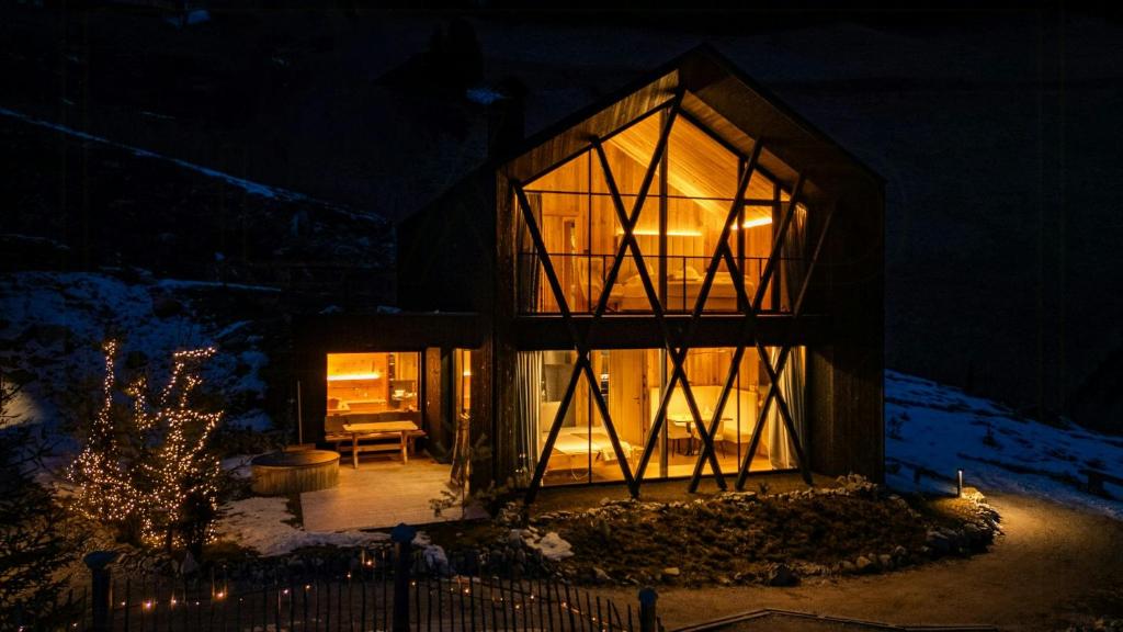 Το κτήριο όπου στεγάζεται  η παραθεριστική κατοικία