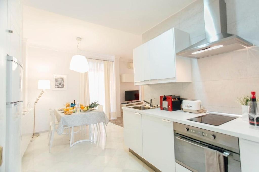 Wide apartment - 5 balconies - Metropol Parasol