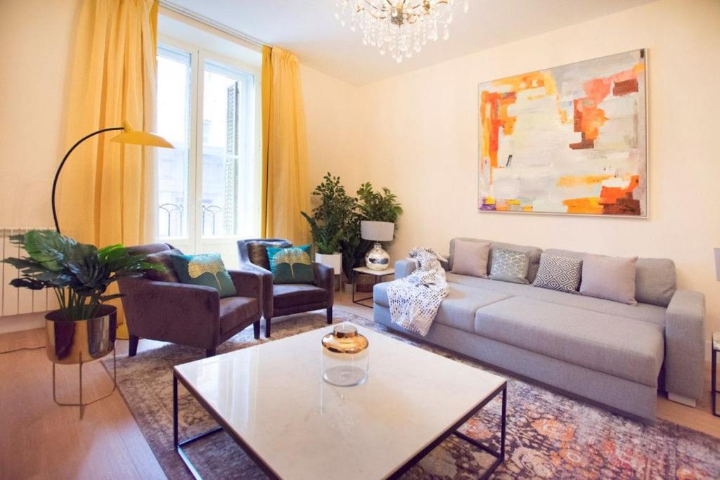 Bright Luxury apt. Puerta del Sol - Madrid