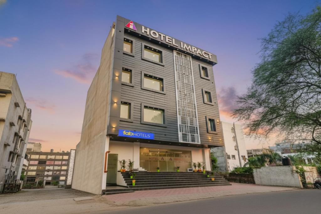 El edificio en el que está el hotel