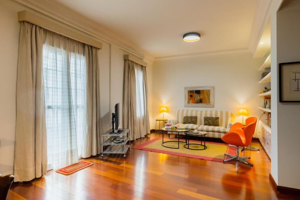 Spacious Bright-2Bedroom 2Bathroom-Triana