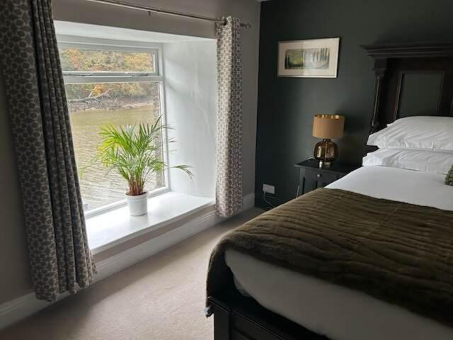 The Maltsters Arms - 