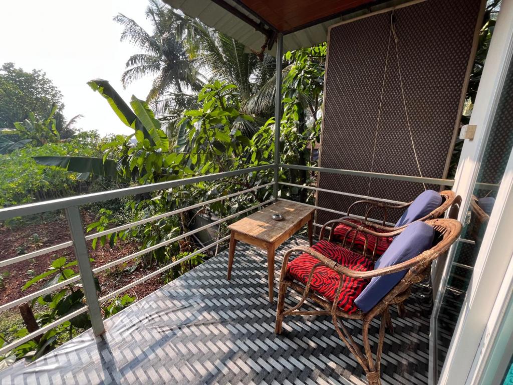 Μπαλκόνι ή βεράντα στο BRAMHA COTTAGES
