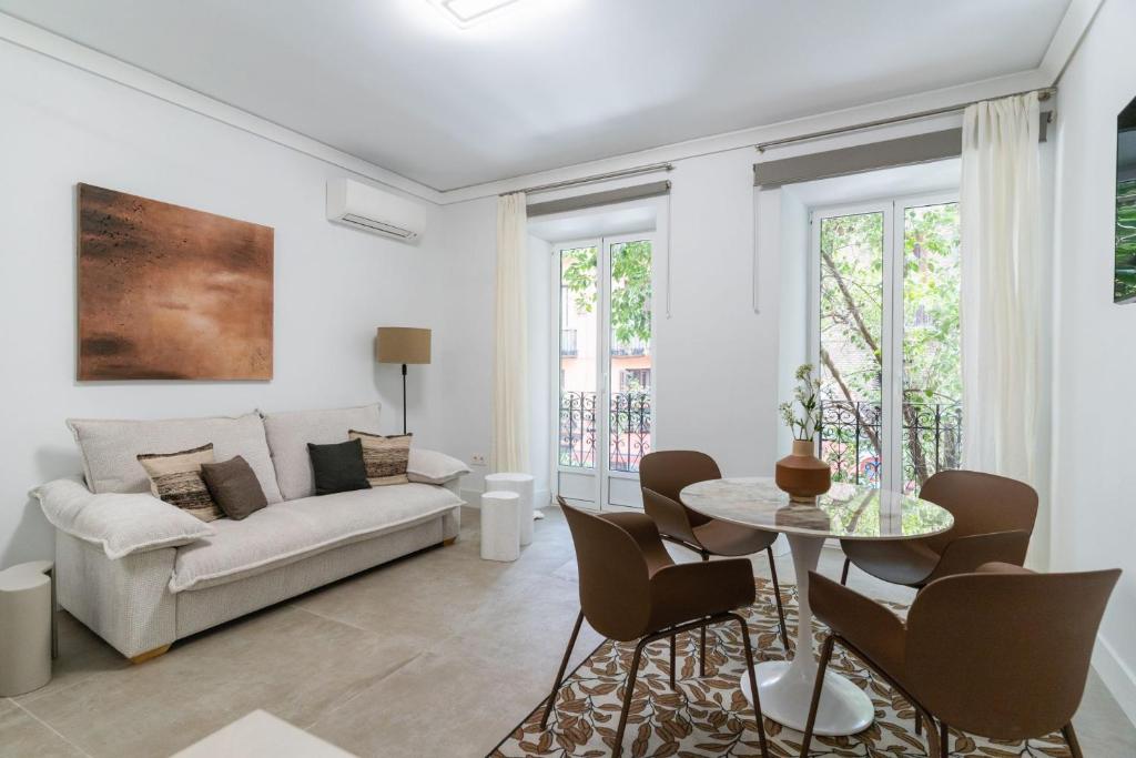Modern and Bright-1Bedroom 2Bathrooms-La Latina