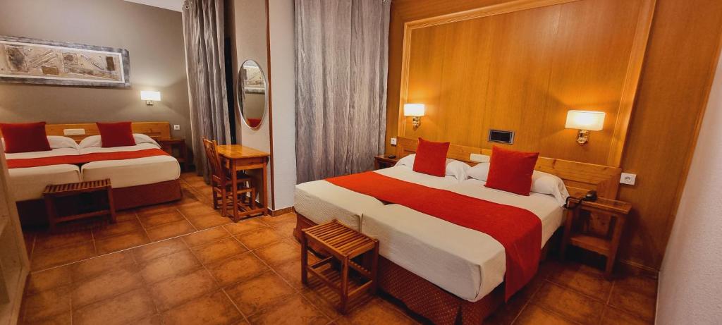 Hotel Real De Toledo - Camera Familiare (4 Adulti)